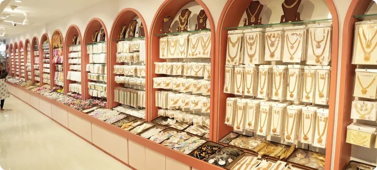 Golden Shopping Mall